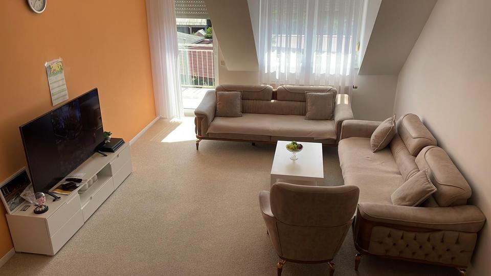 Dachgeschoßwohnung Burglengenfeld - 4.5 Zimmer, 91 m&sup2;, 285.000&euro; | Angebot:25965819