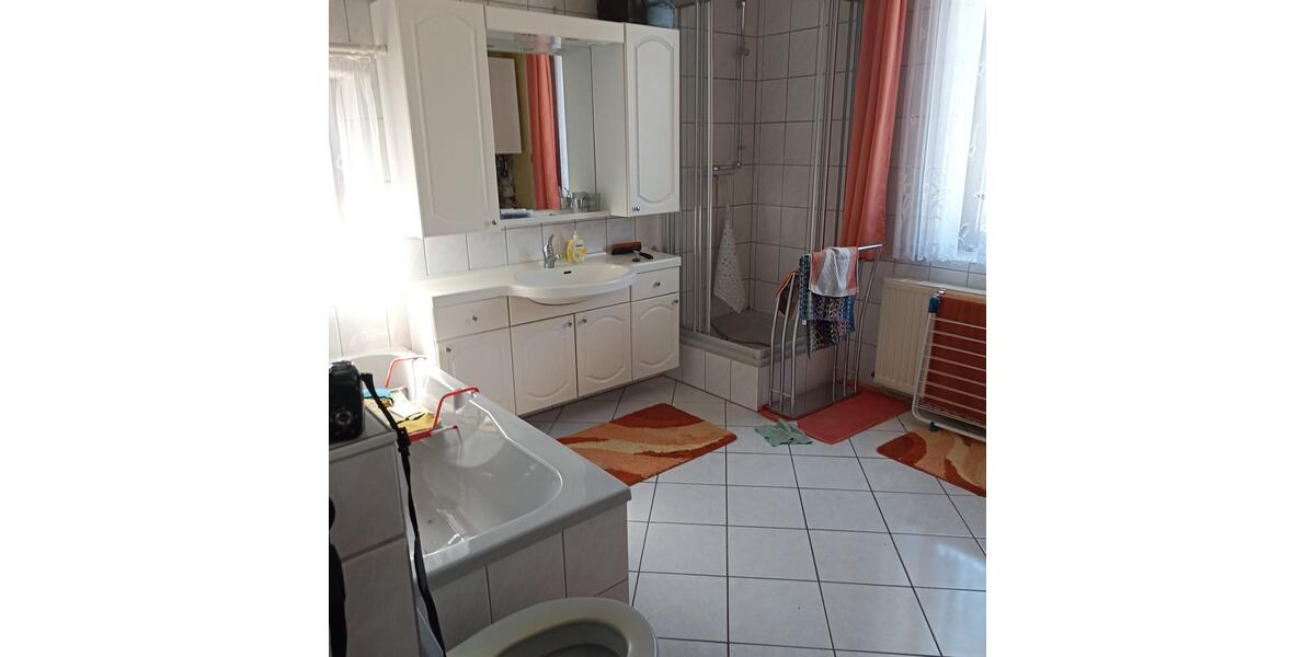 Villa Kelbra (Kyffhäuser) - 12 Zimmer, 268 m&sup2;, 350.000&euro; | Angebot:26781157