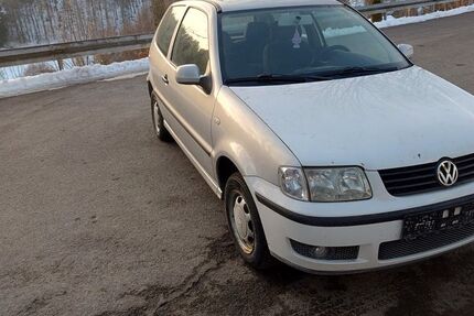 VW Polo 202.655 km 1.800 &euro; Tettau 96355