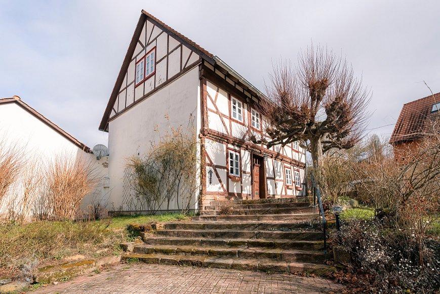 Einfamilienhaus Friedland - 6 Zimmer, 200 m&sup2;, 1.000&euro; | Angebot:26506000