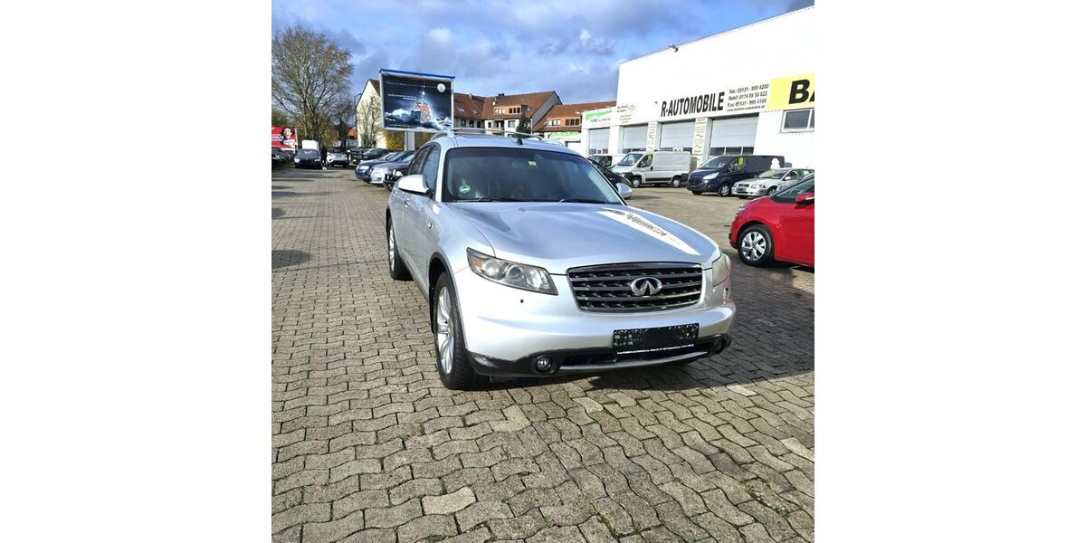 INFINITI FX 214.000 km 1.700 &euro; Garbsen/ Hannover 30827
