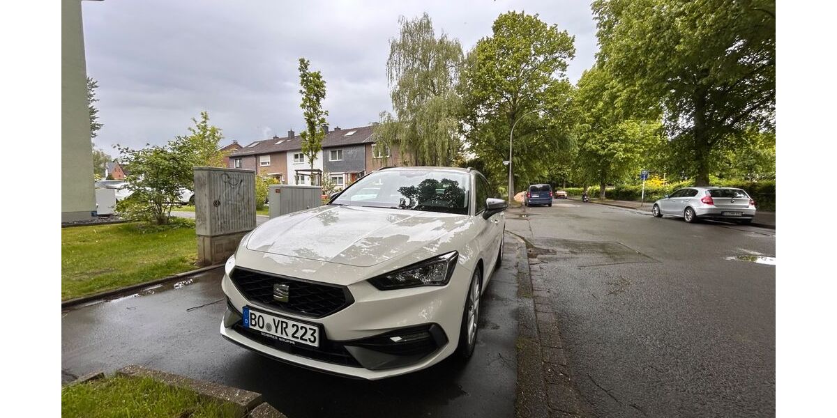 Seat Leon 117.500 km 17.599 &euro; Dortmund 44149