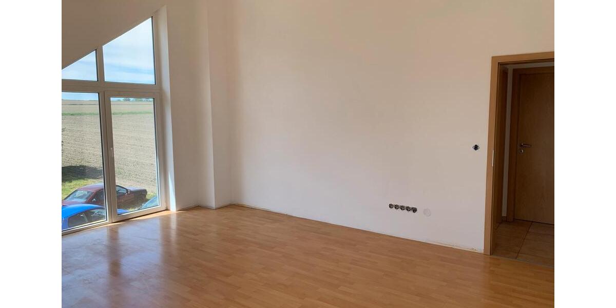 Dachgeschoßwohnung Eschlkam - 5 Zimmer, 90 m&sup2;, 650&euro; | Angebot:24286558