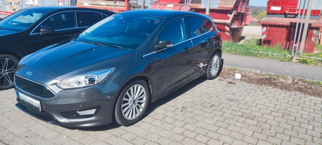 Ford Focus 141.000 km 10.000 &euro; Wolfschlugen 72649