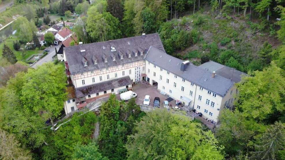 Haus zum Kaufen in hartenstein 460.000 € 2500 m²
