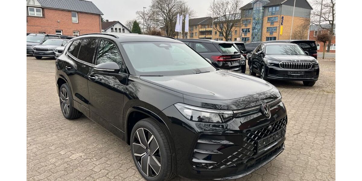 VW Tayron 2.300 km 51.780 &euro; Flensburg-Weiche 24941