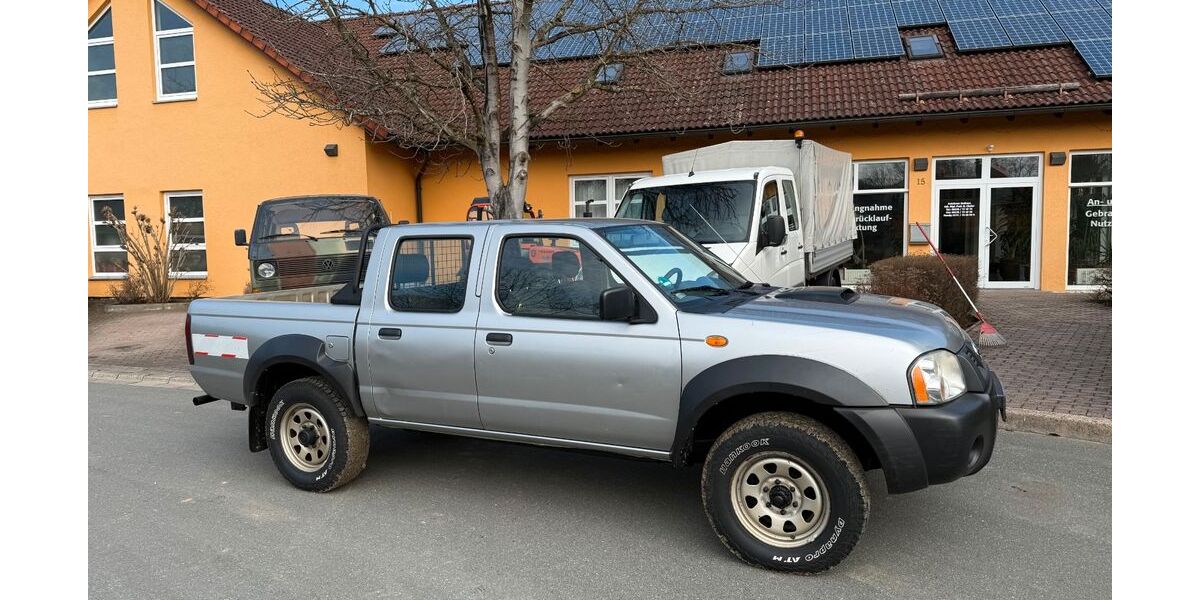 Nissan Navara 132.801 km 11.246 &euro; Weidenberg 95466