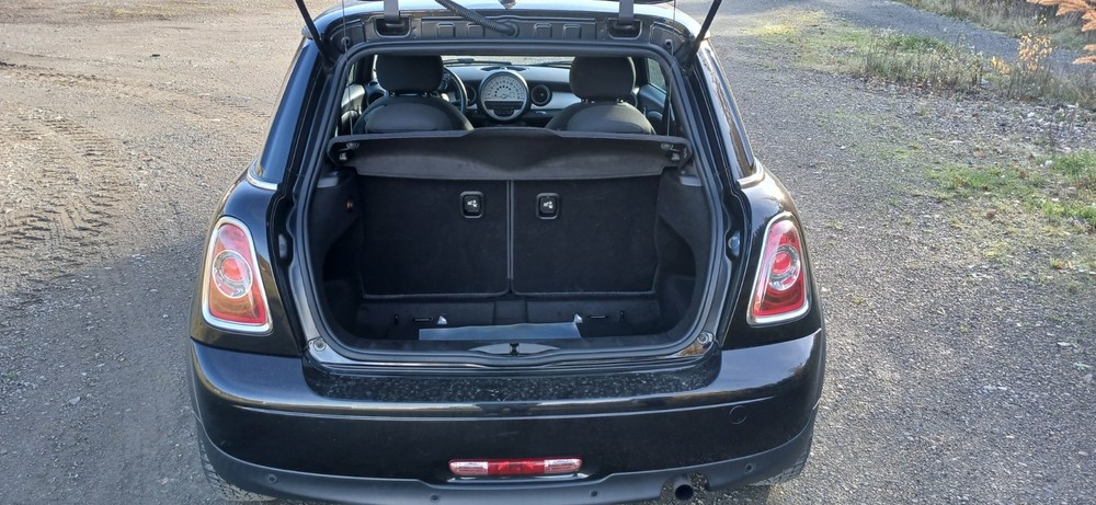 Mini One 61.000 km 8.900 &euro; Siegen 57072