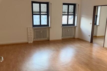 Helle Dachwohnung im Herzen von Gundelfingen a.d. Donau – 79m² 3 zimmer