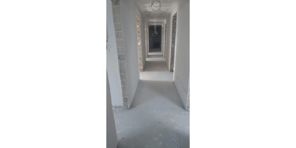 Dachgeschoßwohnung Beckum - 7 Zimmer, 120 m&sup2;, 150.000&euro; | Angebot:26412234
