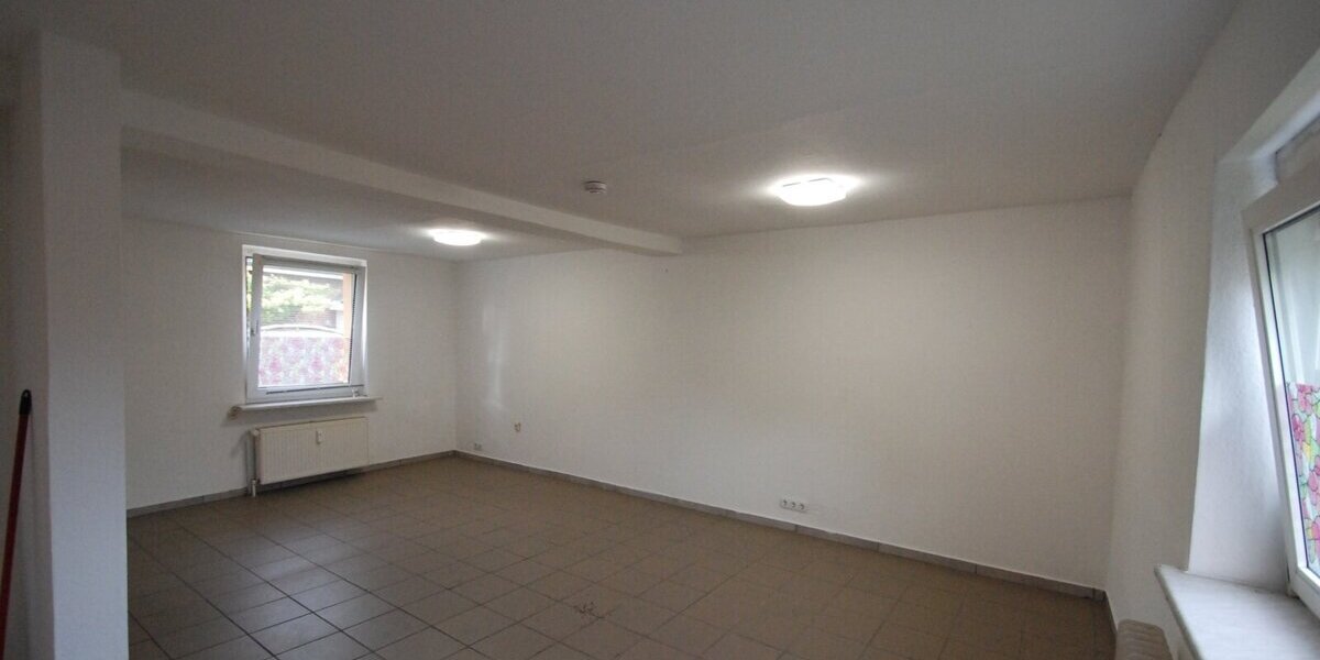Gepflegte, vermietete 2-Zimmer-Eigentumswohnung in Ortsrandlage in Brunsbüttel! - Erdgeschoßwohnung Brunsbüttel | Angebot:26770177