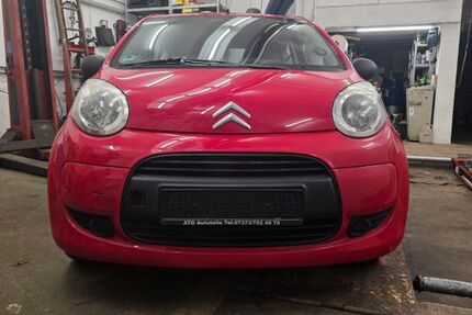 Citroen C1 99.432 km 2.420 &euro; Zwiefalten 88529