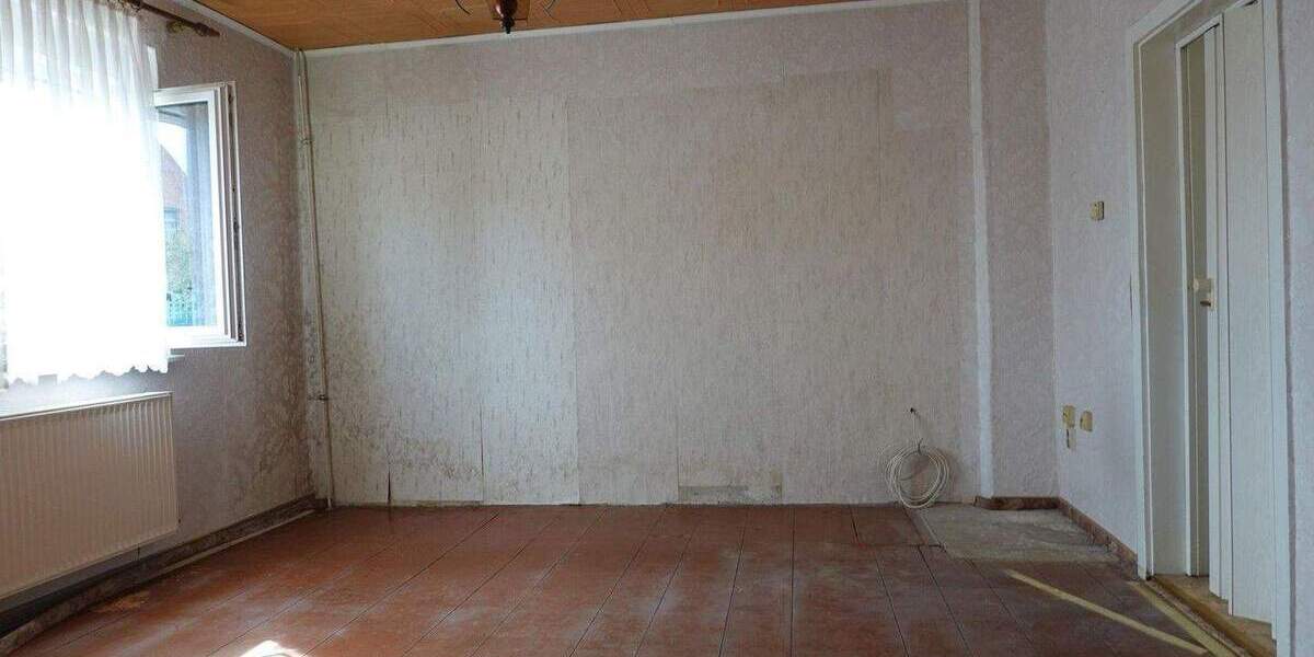 Mehrfamilienhaus, Wohnhaus Neißemünde Coschen - 8 Zimmer, 185 m&sup2;, 180.000&euro; | Angebot:25783185