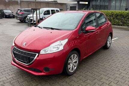 Peugeot 208 100.000 km 3.990 &euro; Köln 50739