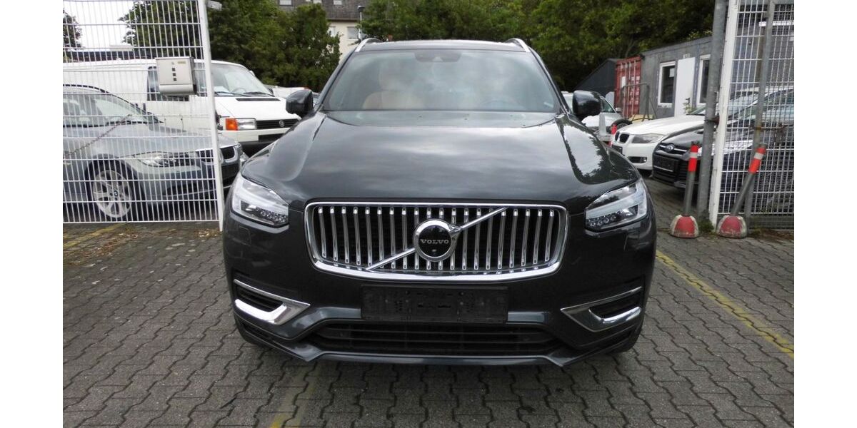 Volvo XC90 178.000 km 32.900 &euro; Mainz-Kastel 55252
