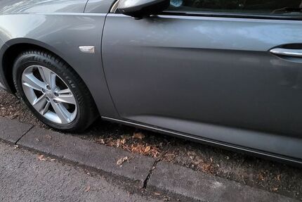 Opel Insignia 107.000 km 14.000 &euro; Lüdenscheid 58511