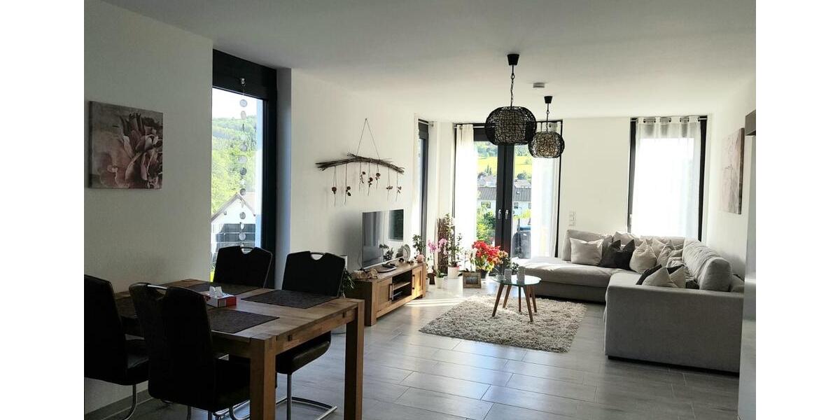 Erdgeschoßwohnung Freudenberg - 5 Zimmer, 115 m&sup2;, 987&euro; | Angebot:26291768