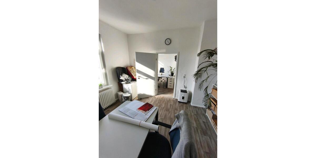 Etagenwohnung Königslutter am Elm - 5 Zimmer, 124 m&sup2;, 980&euro; | Angebot:25255396