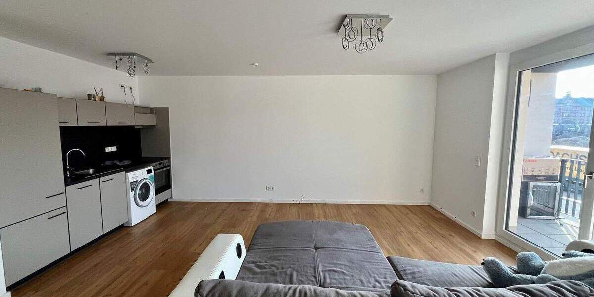 Etagenwohnung Fürth Innenstadt - 2 Zimmer, 52 m&sup2;, 819&euro; | Angebot:25472424