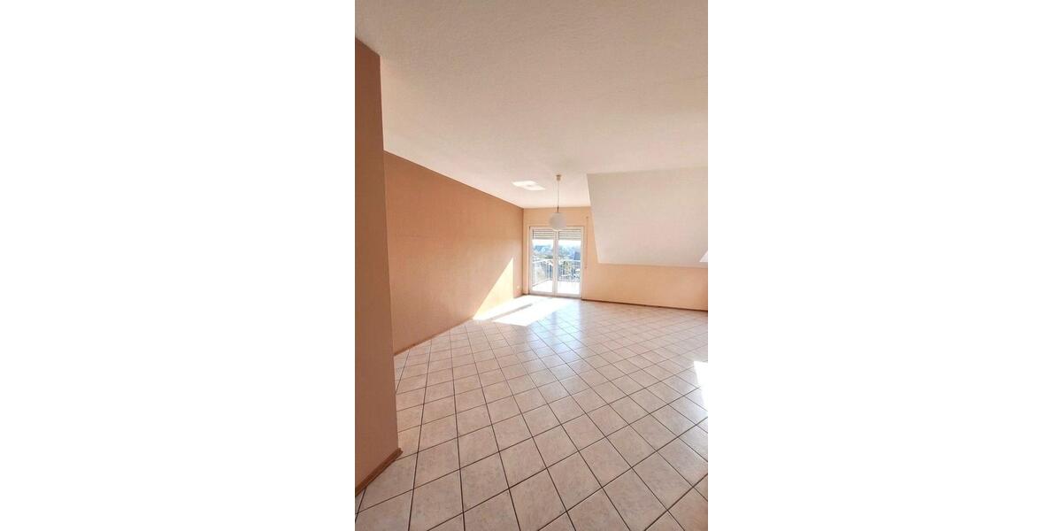 Dachgeschoßwohnung Wertheim - 2 Zimmer, 68 m&sup2;, 185.000&euro; | Angebot:26253252