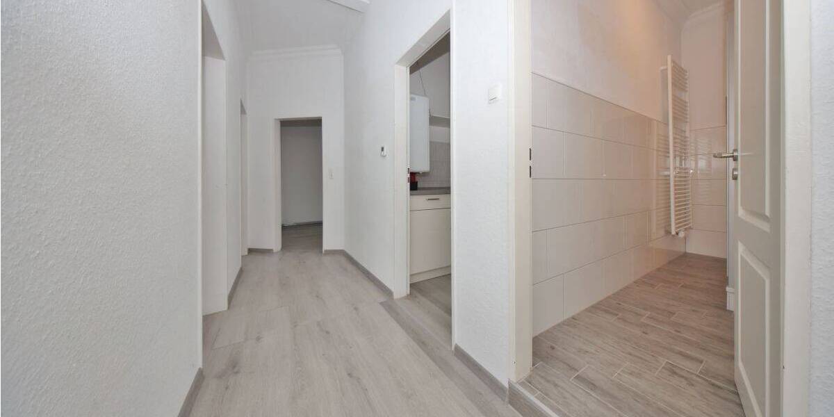 Etagenwohnung Wilhelmshaven Heppens - 4 Zimmer, 91 m&sup2;, 149.000&euro; | Angebot:26841468