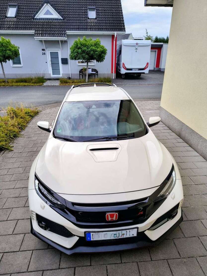 Honda Civic 105.000 km 29.900 € Wadersloh 59329