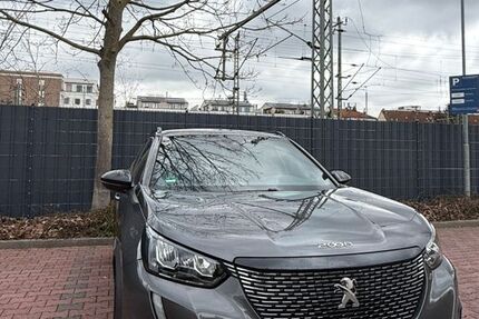 Peugeot 2008 19.000 km 18.000 &euro; Frankfurt am Main 60598