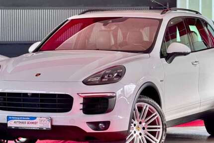 Porsche Cayenne 163.408 km 32.800 &euro; Rückholz 87494