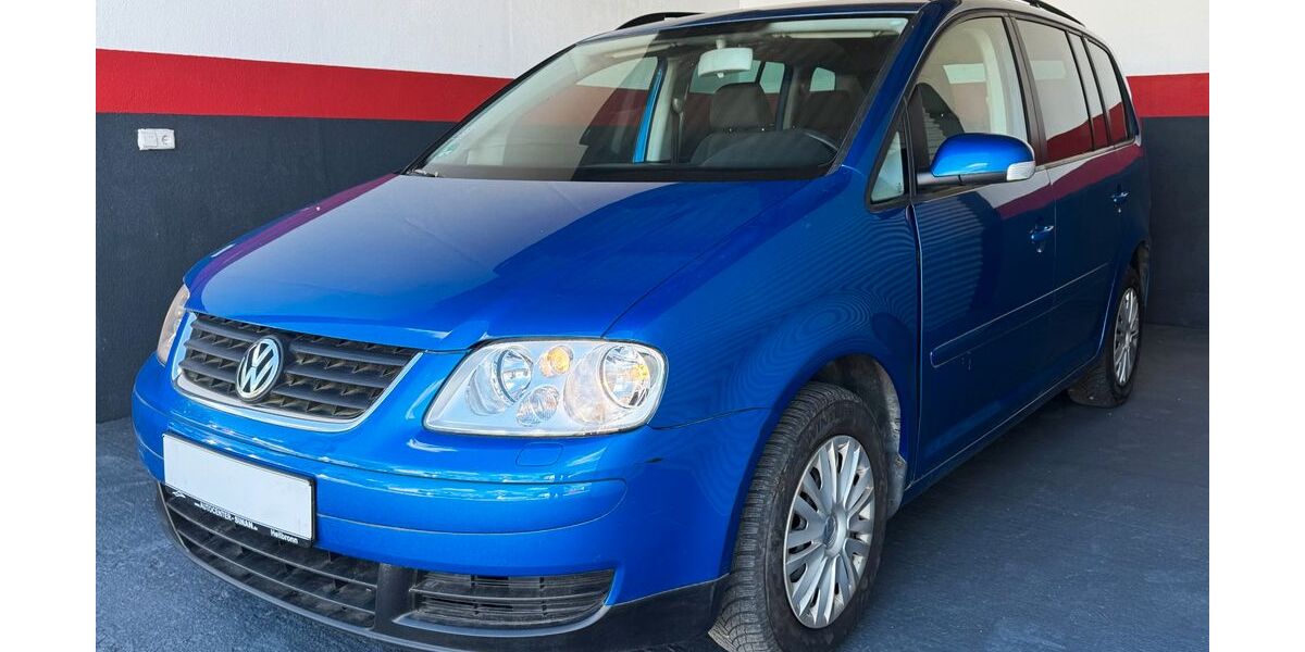 VW Touran 220.000 km 990 &euro; Heilbronn 74078