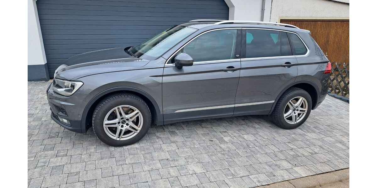 VW Tiguan 117.000 km 21.200 &euro; Beilngries 92339