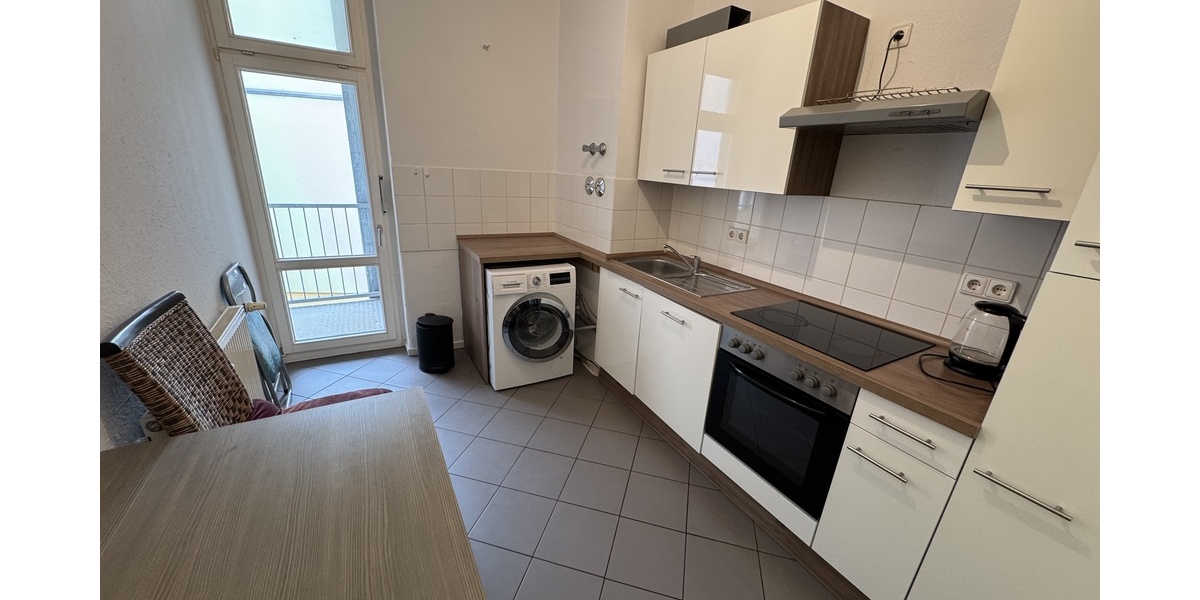 Direkte Innenstadtlage! möblierte 2 Zimmerwohnung mit Balkon! - Etagenwohnung Gera Debschwitz | Angebot:26876779