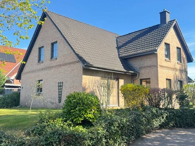 Einfamilienhaus Eutin - 6 Zimmer, 201 m&sup2;, 698.500&euro; | Angebot:26438394