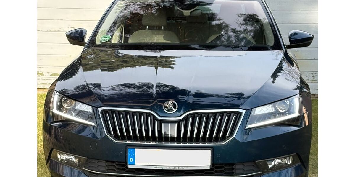 Skoda Superb 142.853 km 13.750 &euro; Schulzendorf 15732