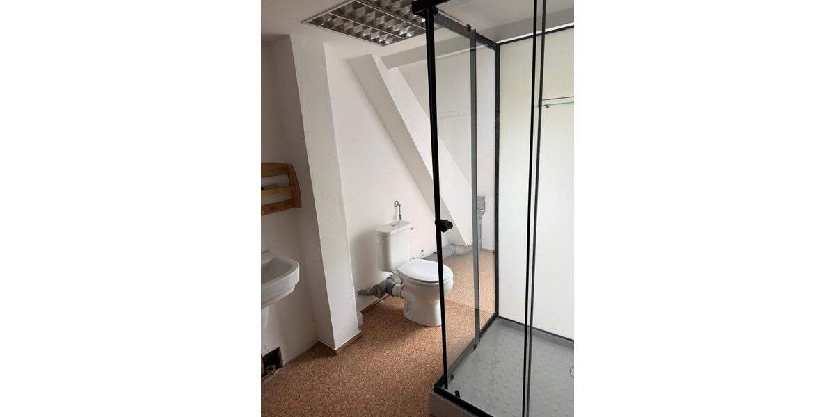 Reihenmittelhaus Mittweida - 5 Zimmer, 150 m&sup2;, 1.100&euro; | Angebot:23462441