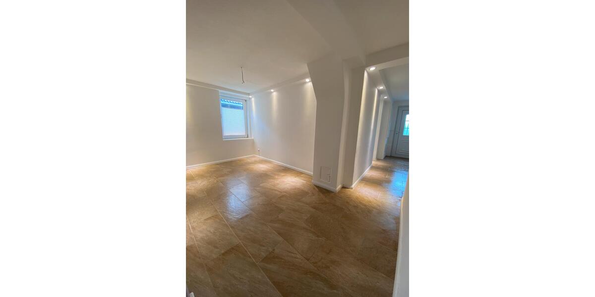 Doppelhaushälfte Bad Salzdetfurth - 6 Zimmer, 140 m&sup2;, 169.000&euro; | Angebot:26819888
