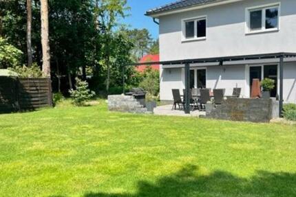 Gepflegtes freistehendes Haus mit Einbauküche und Garten zu vermieten 5 zimmer