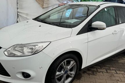 Ford Focus 127.000 km 2.290 &euro; Hoppegarten Hönow 15366