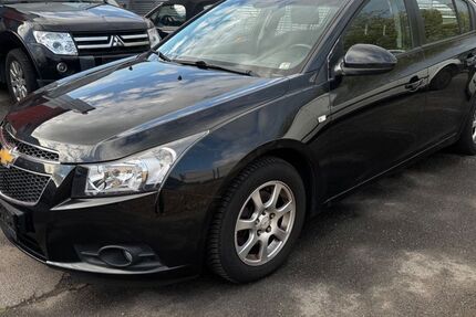 Chevrolet Cruze 122.800 km 4.500 &euro; Pinneberg 25421