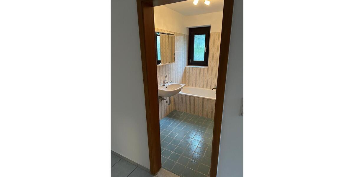 Etagenwohnung Bischofswiesen - 3 Zimmer, 64 m&sup2;, 965&euro; | Angebot:26267711