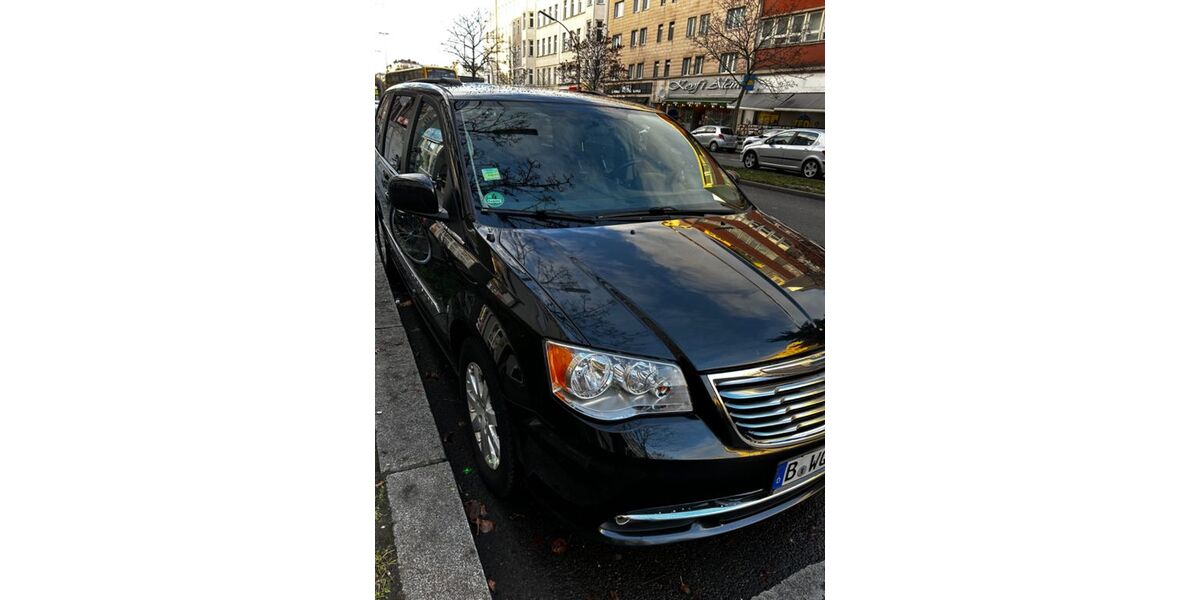 Chrysler Voyager 160.000 km 12.990 &euro; Berlin 10551