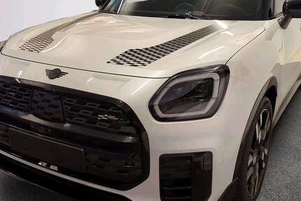 Mini Countryman S All4 5.914 km 48.503 &euro; München 80788