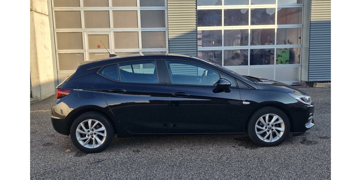 Opel Astra 1.5 D Edition Klimaautomatik NAVI LED 52.000 km 13.998 &euro; Landau 76829