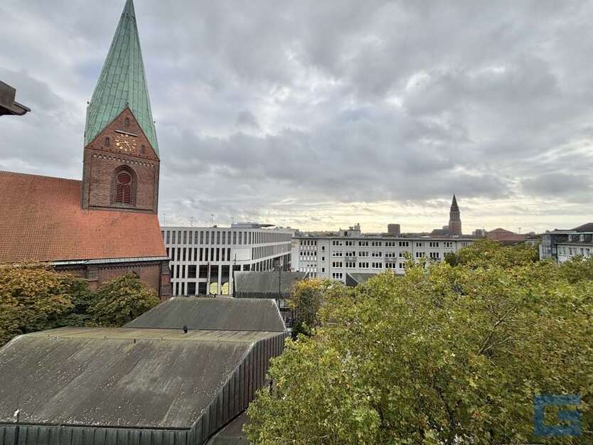 Wohnung zum Mieten in Kiel 2.100 € 160 m² 3 zimmer