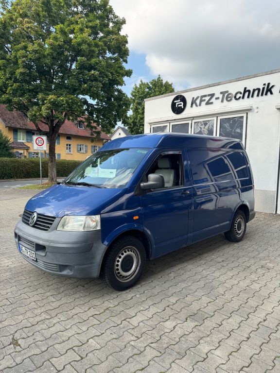 VW T5 Transporter 307.000 km 7.500 € Wangen 88239