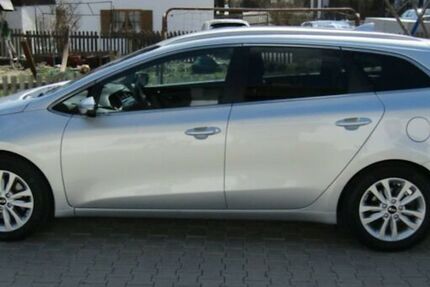 Kia ceed Sportswagon 67.000 km 13.800 &euro; Leverkusen 51381