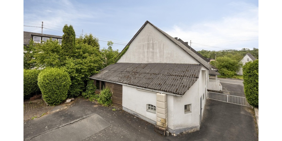 Großes Wohnhaus mit vielfältigem Nutzungspotential - Einfamilienhaus Moschheim | Angebot:26932451