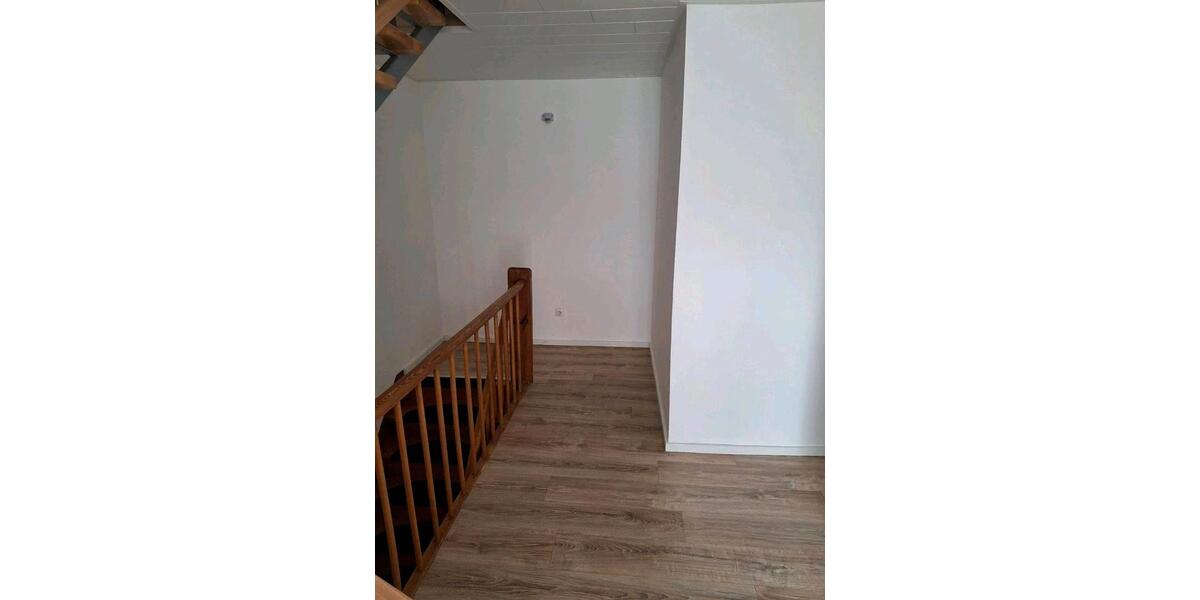 Einfamilienhaus Sulzfeld - 5 Zimmer, 116 m&sup2;, 159.000&euro; | Angebot:26985088