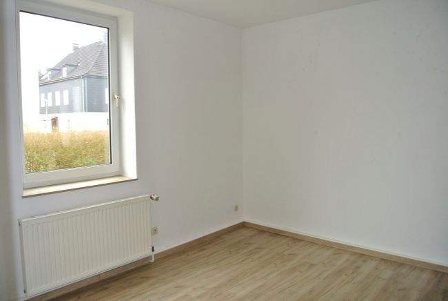 Etagenwohnung Mülheim an der Ruhr Saarn - 2 Zimmer, 57 m&sup2;, 430&euro; | Angebot:25040674