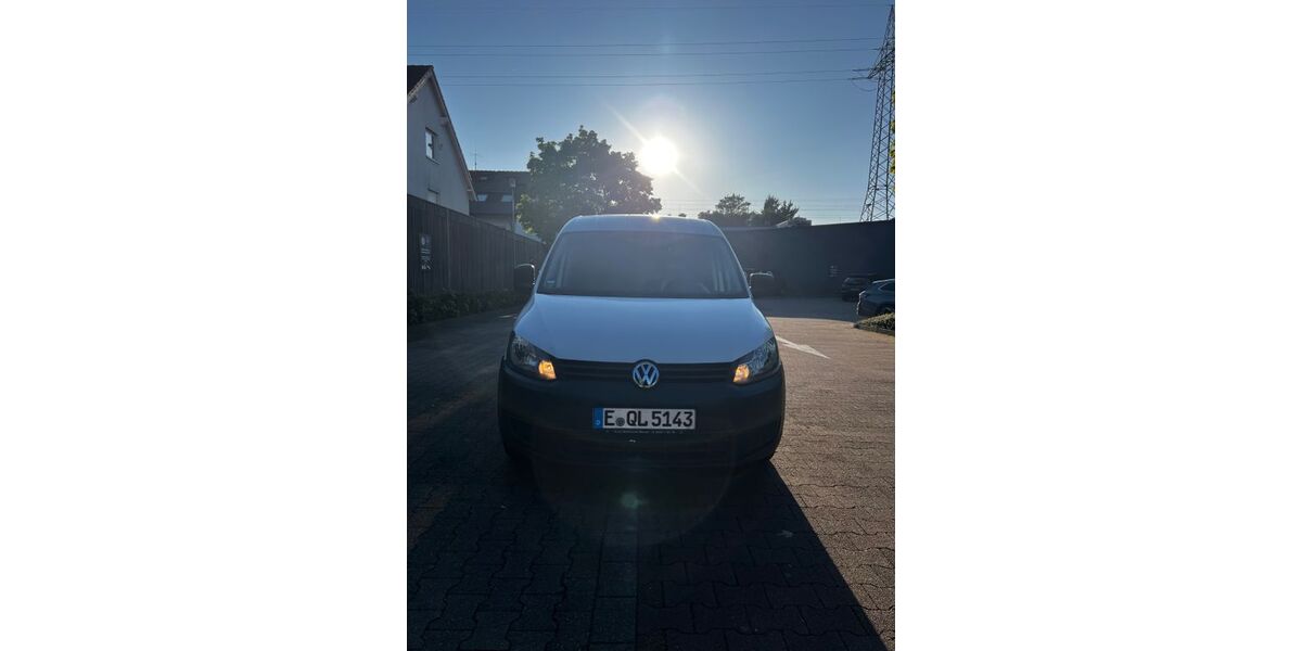 VW Caddy 183.643 km 5.990 &euro; Essen 45144
