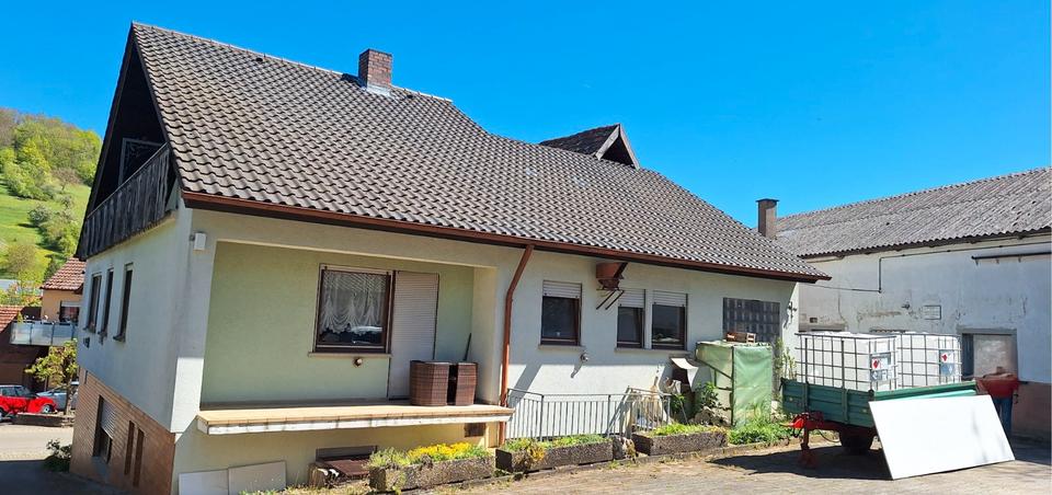 Einfamilienhaus Niederstetten - 3 Zimmer, 1.455 m&sup2;, 180.000&euro; | Angebot:26429119